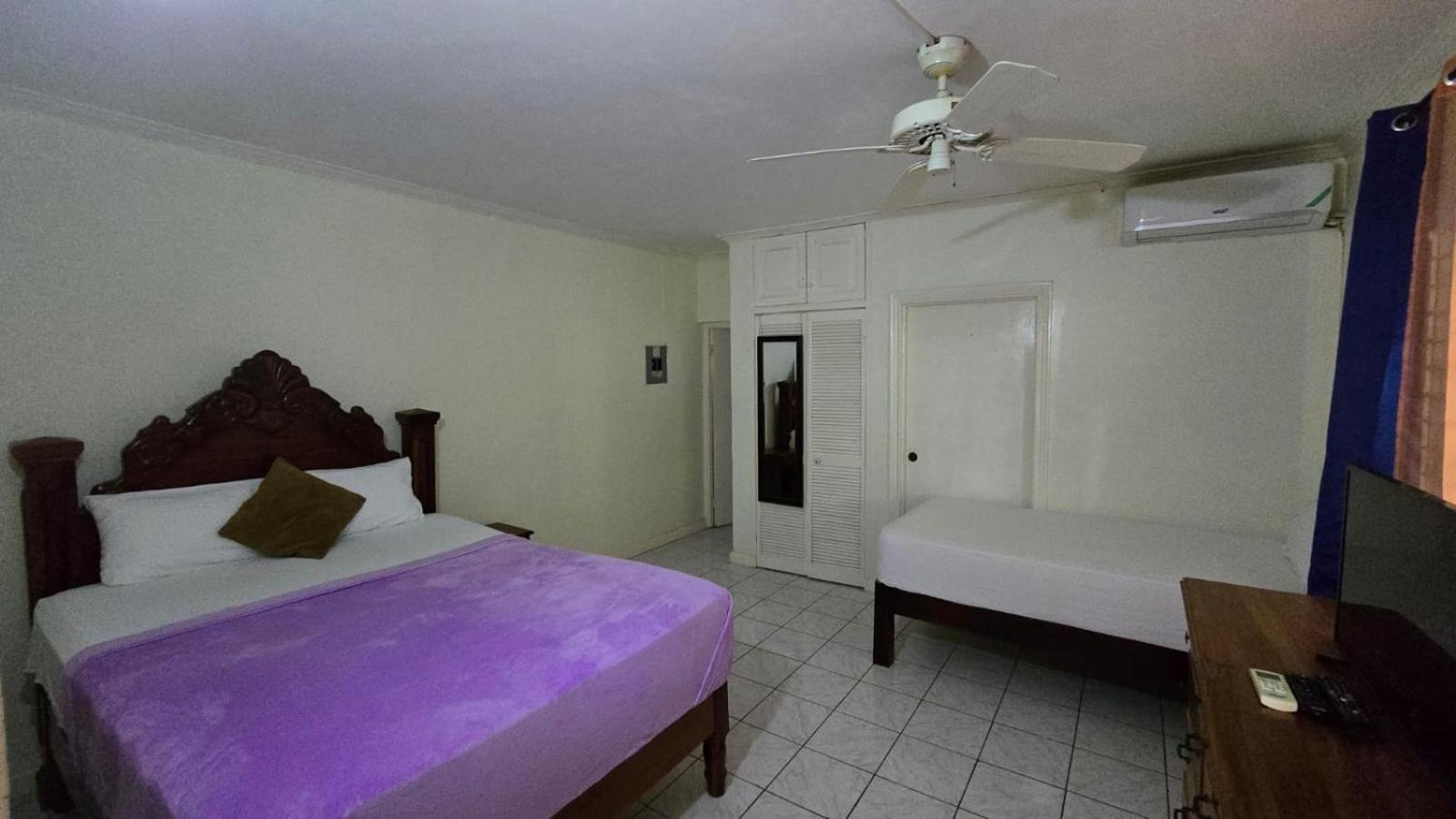 Apartment Wizzy White River *